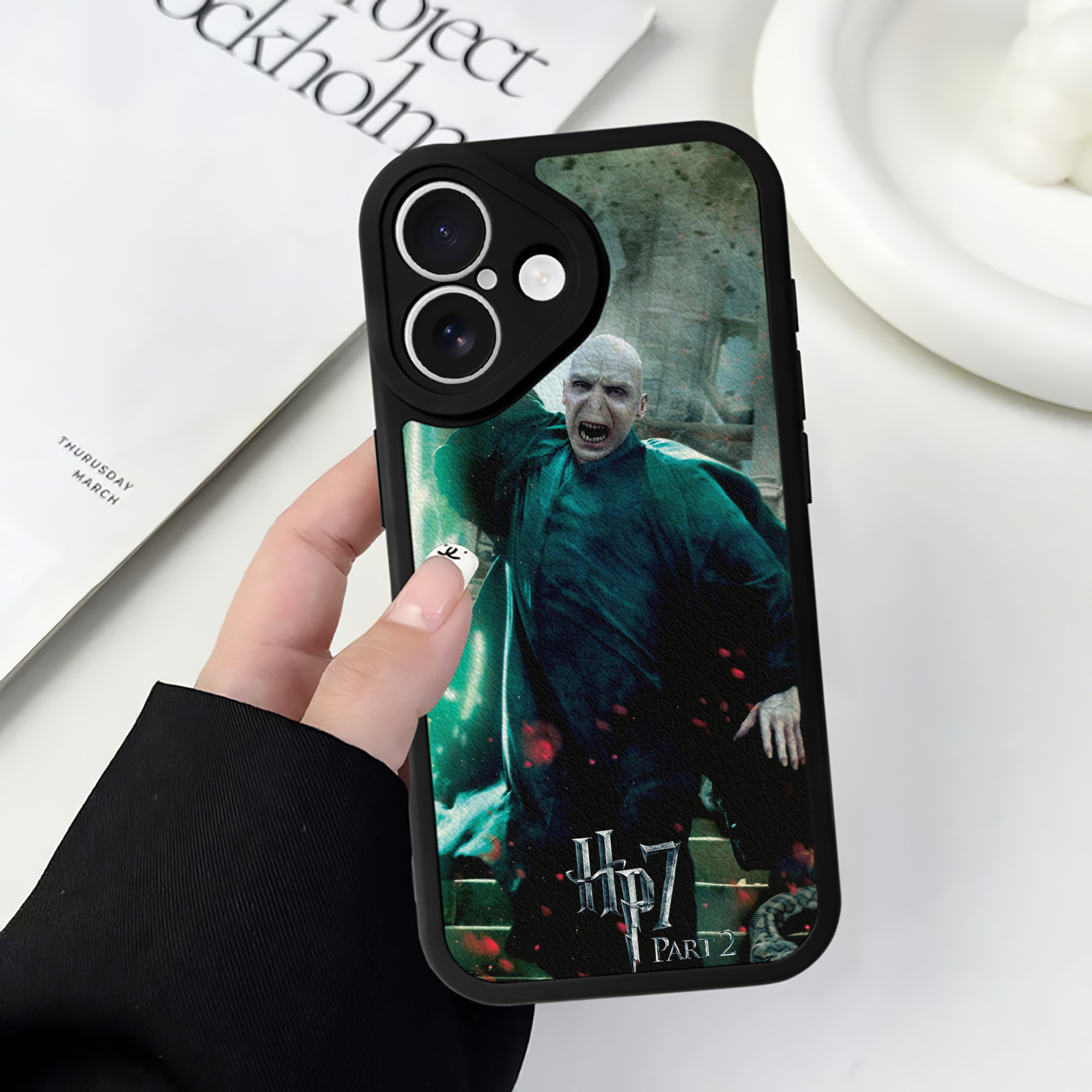 （画像用） Harry Potter ハリー・ポッターシリーズ 【iPhone 16シリーズ対応】シリコンスマホケース（レザー調） 材質：シリコン